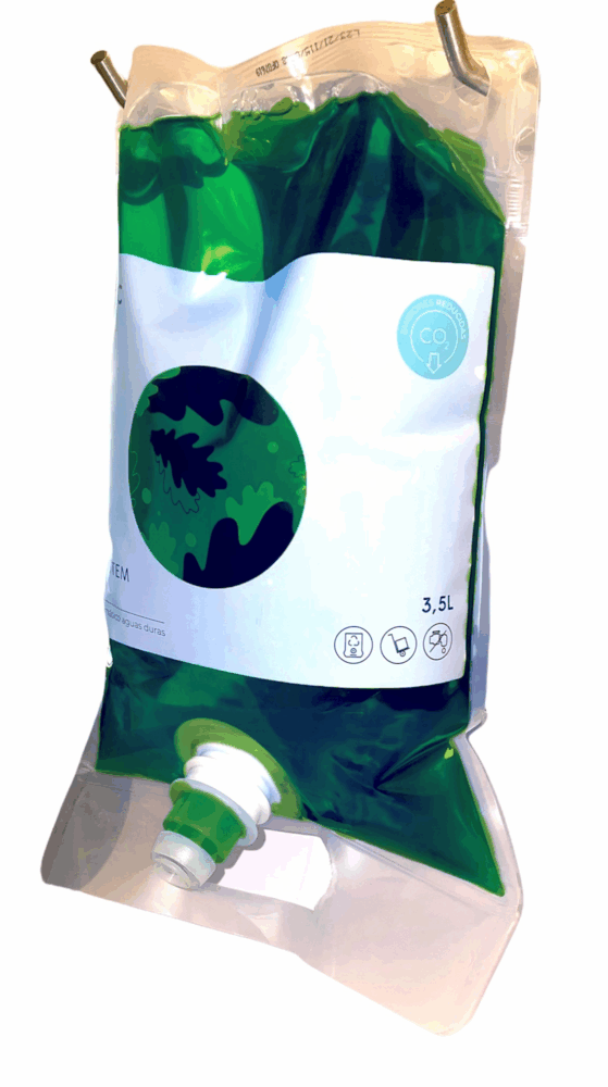 ECOBAG SYSTEM CROQUERY NEUTRA ULTRA+ es un detergente manual pH neutro ultraconcentrado, especialmente formulado para el lavado de vajilla delicada y superficies que requieren una limpieza suave pero eficaz. Su pH neutro preserva las manos del operario y la integridad de los utensilios, a la vez que elimina grasas y residuos sin dañar las superficies. Perfecto para entornos donde se prioriza la protección de los materiales y la seguridad del personal. Sistema ECOBAG para dosificación segura y eficiente. Venta exclusiva para profesionales. Producto de uso profesional, no apto para uso doméstico.
